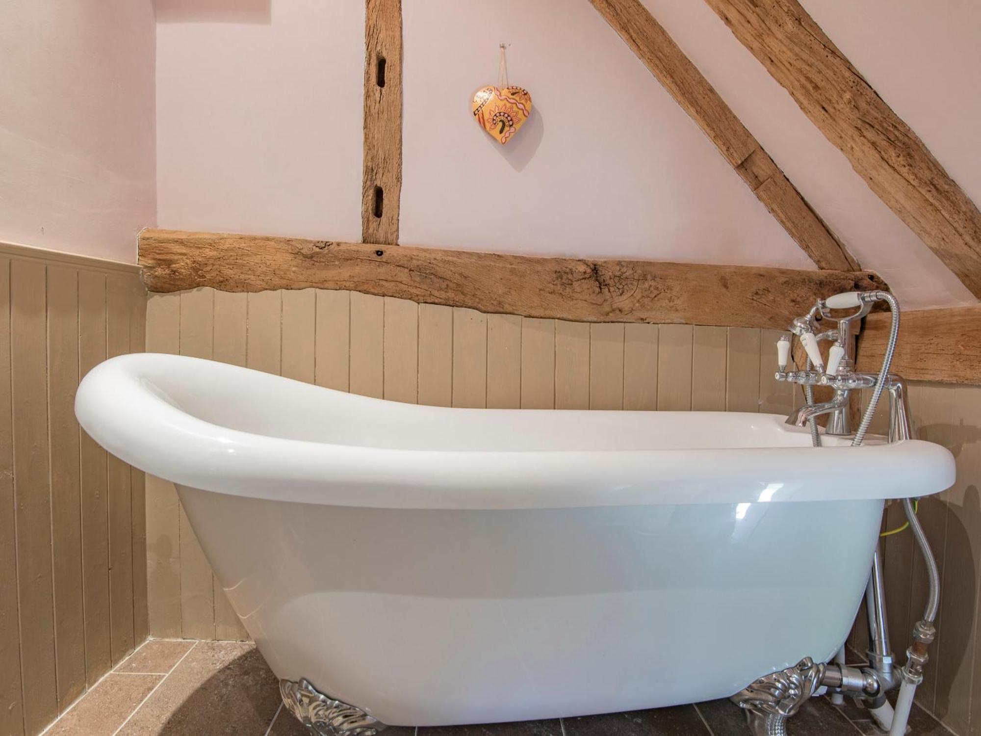 Woolhouse Barn Villa Hunton  ภายนอก รูปภาพ